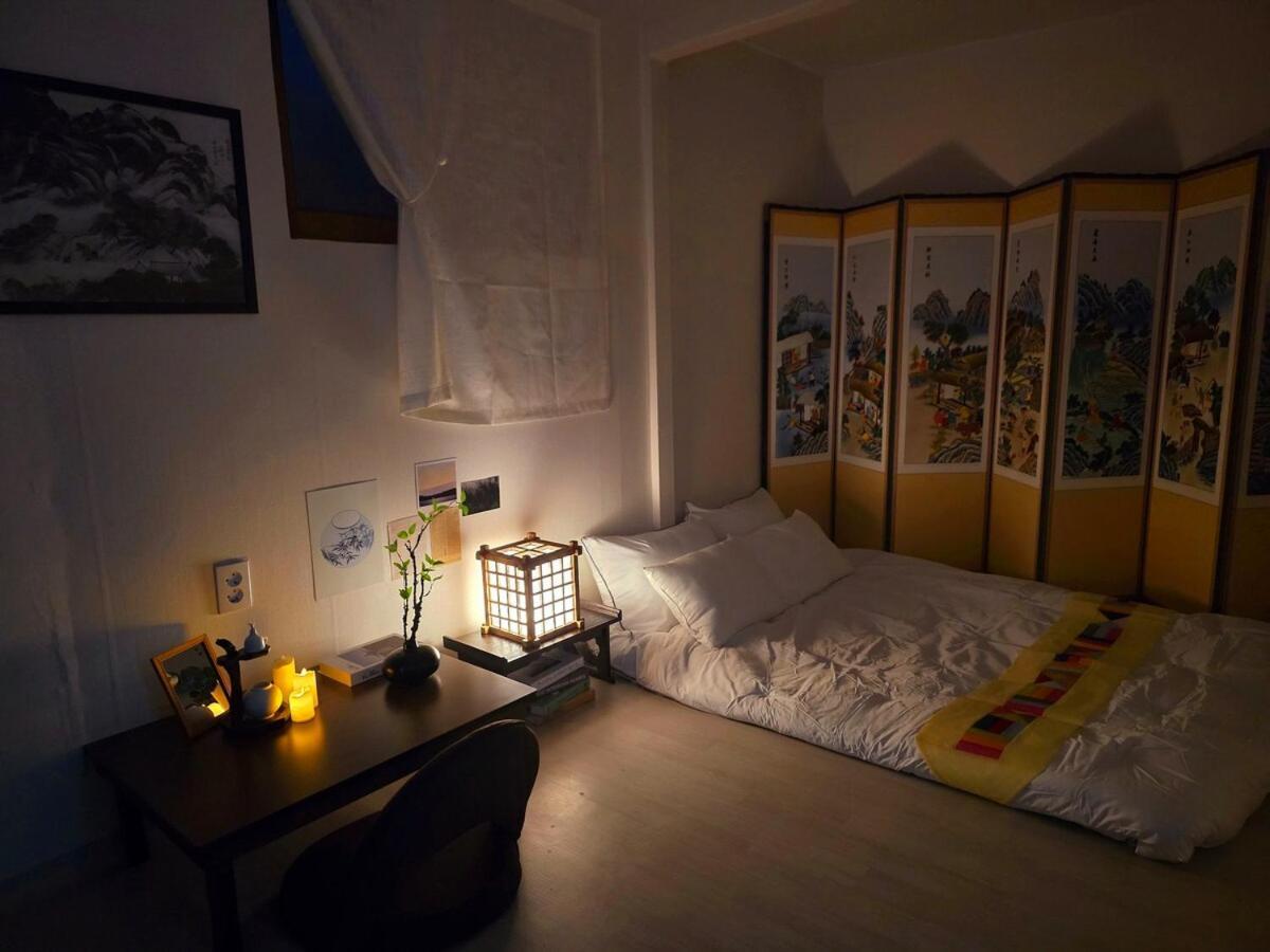 #private Hanok #3rooms #barbecue #rooftop Sunbed #korea Station Seoul