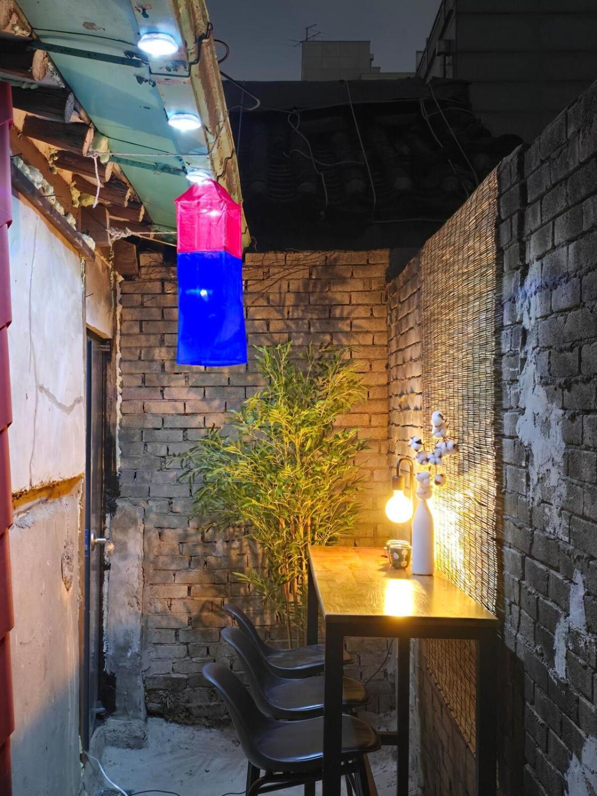 #private Hanok #3rooms #barbecue #rooftop Sunbed #korea Station *