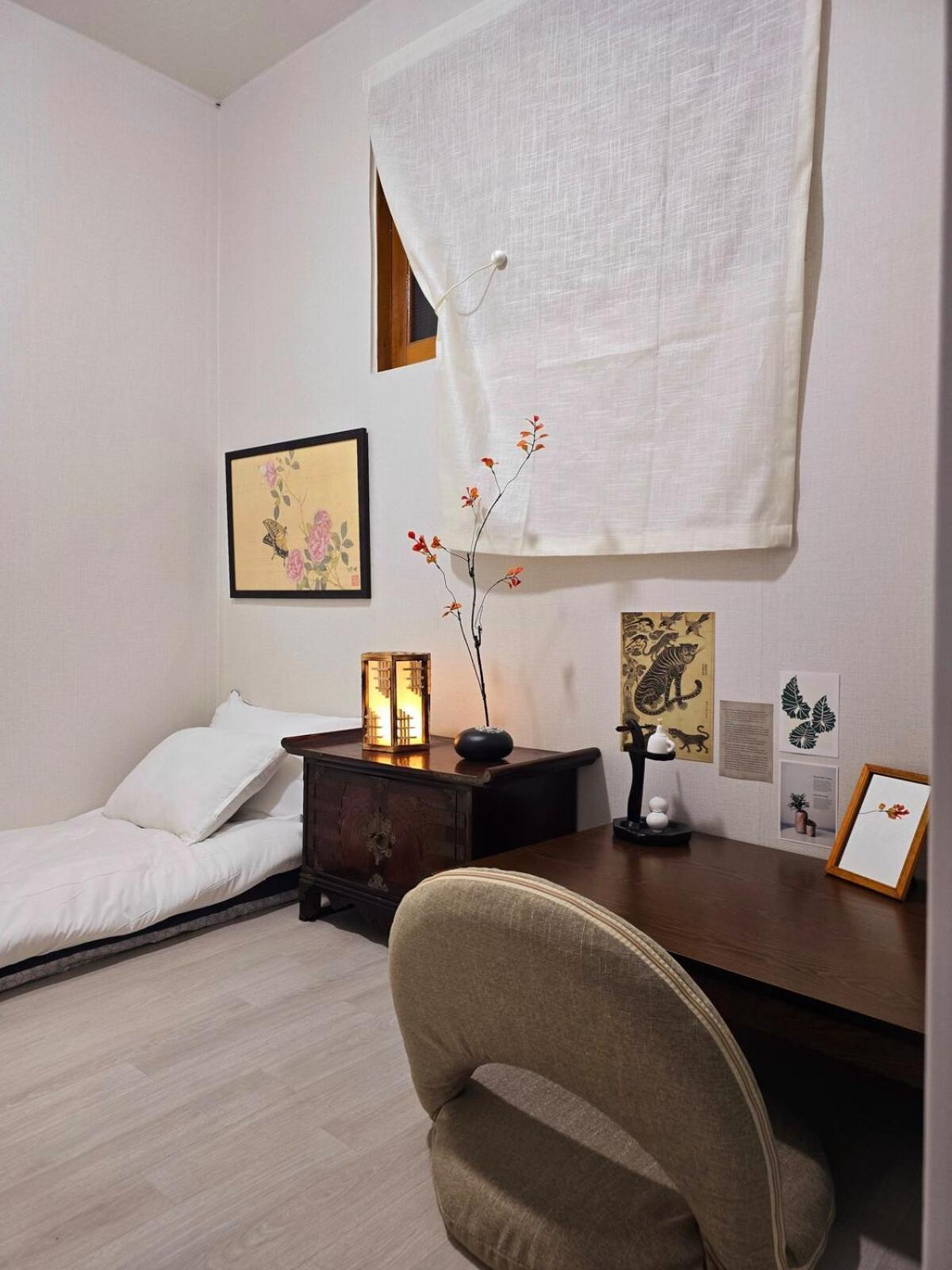 #private Hanok #3rooms #barbecue #rooftop Sunbed #korea Station