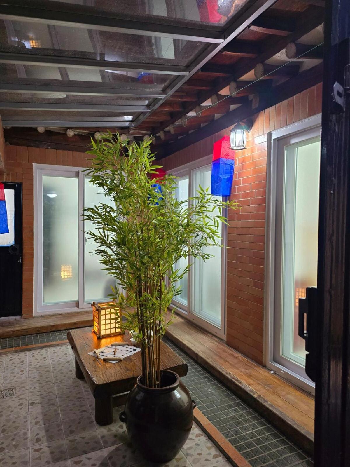 #private Hanok #3rooms #barbecue #rooftop Sunbed #korea Station Holiday home Seoul